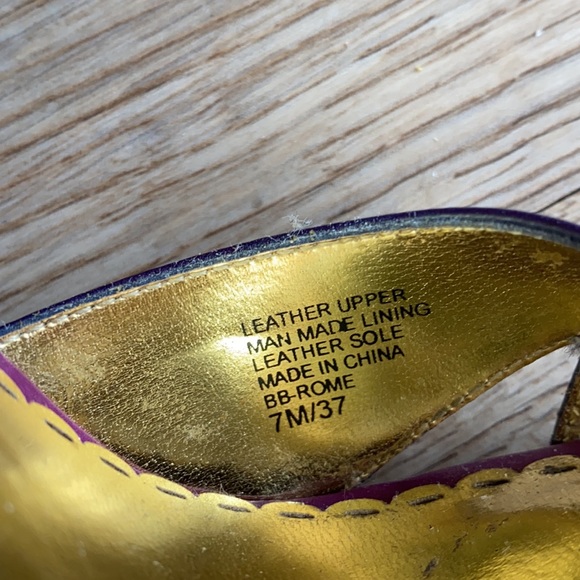 VERY SEXY PURPLE AND GOLD BEBE PLATFORMS - Picture 7 of 11